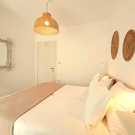 The Nine Graces - Beach Apartment Clea, Hot Tub And Sea Views Villa *