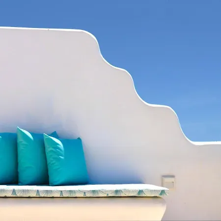 Villa The Nine Graces - Beach Apartment Clea, Hot Tub And Sea Views