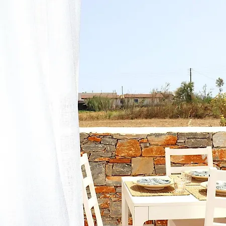 The Nine Graces - Beach Apartment Clea, Hot Tub And Sea Views