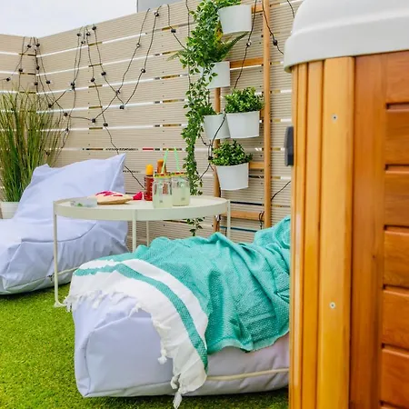 Villa The Nine Graces - Beach Apartment Clea, Hot Tub And Sea Views