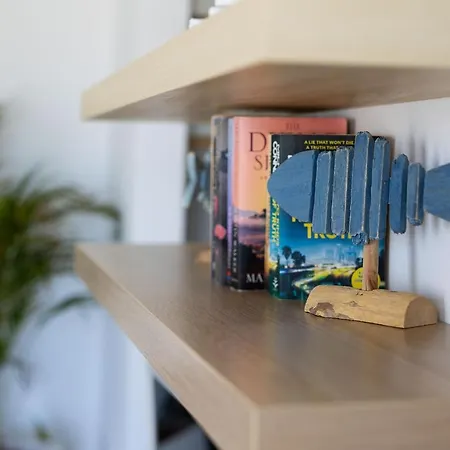 The Nine Graces - Beach Apartment Clea, Hot Tub And Sea Views Villa