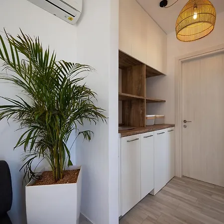 The Nine Graces - Beach Apartment Clea, Hot Tub And Sea Views Agia Anna (Naxos)