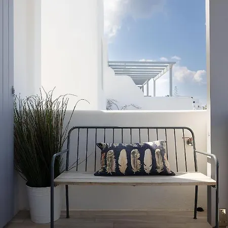 Villa The Nine Graces - Beach Apartment Clea, Hot Tub And Sea Views *