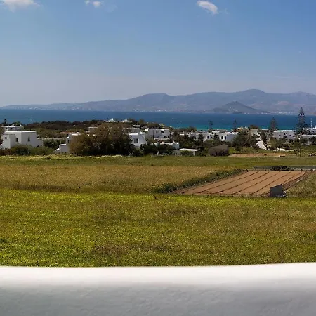 The Nine Graces - Beach Apartment Clea, Hot Tub And Sea Views